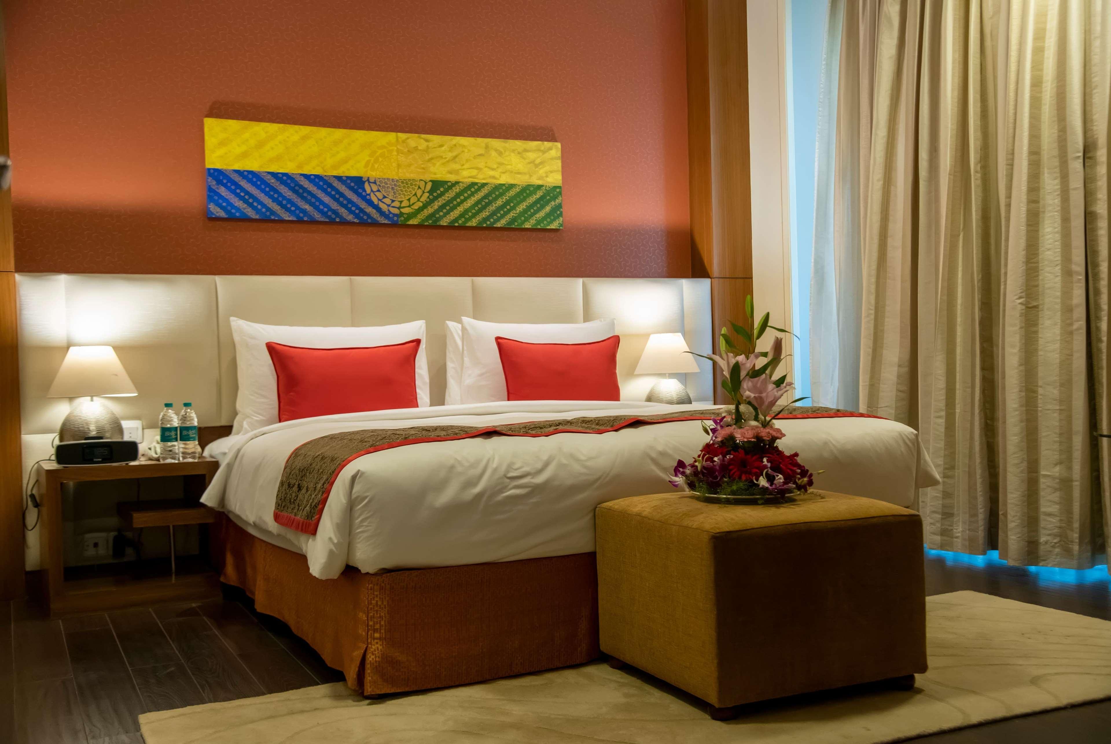 Ramada Plaza By Wyndham Pune Hinjewadi Dāpuri Екстериор снимка