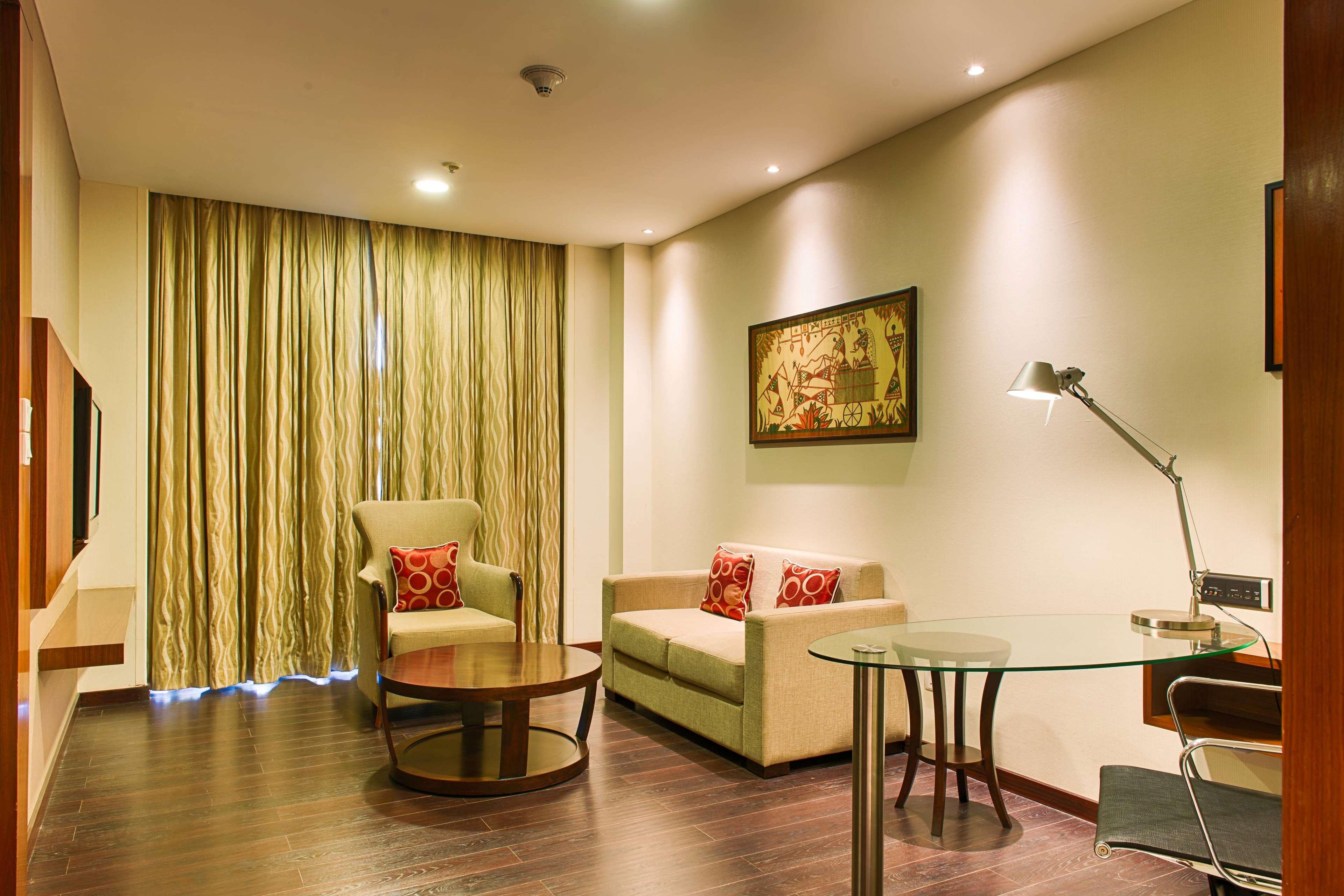 Ramada Plaza By Wyndham Pune Hinjewadi Dāpuri Екстериор снимка