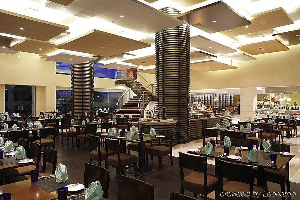 Ramada Plaza By Wyndham Pune Hinjewadi Dāpuri Екстериор снимка