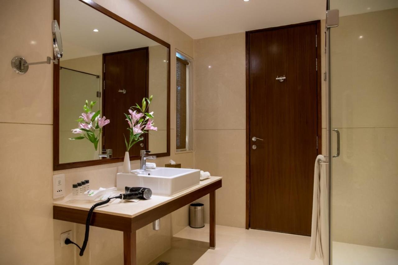 Ramada Plaza By Wyndham Pune Hinjewadi Dāpuri Екстериор снимка